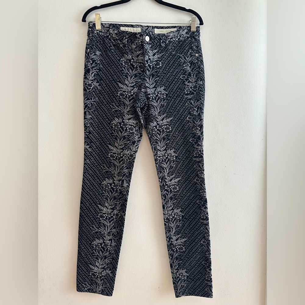 Pilcro & the Letterpress Anthropologie Black Gray Serif Floral Corduroy Pants